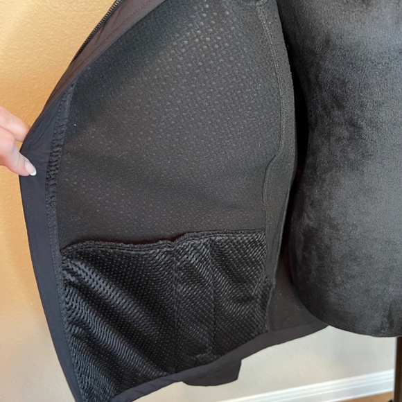 ARIAT Womens Team Softshell Jacket - Picture 6 of 12